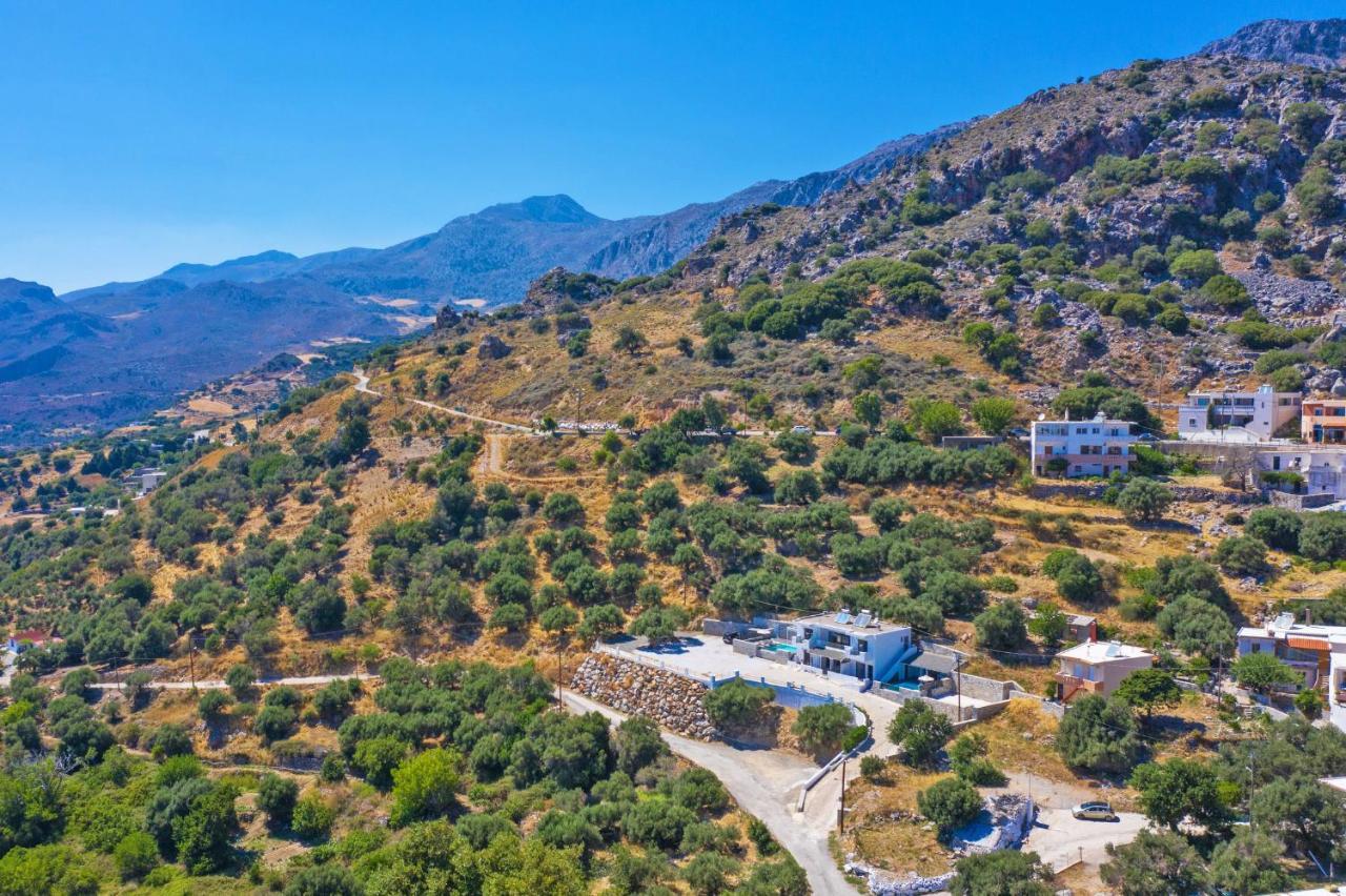 Petasos Villa Plakias Buitenkant foto