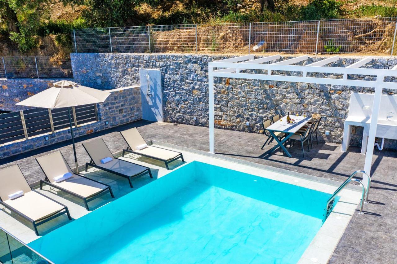Petasos Villa Plakias Buitenkant foto