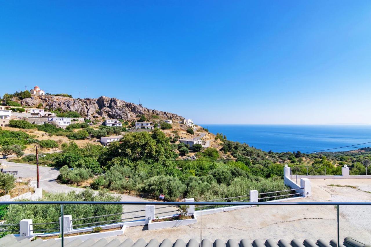 Petasos Villa Plakias Buitenkant foto